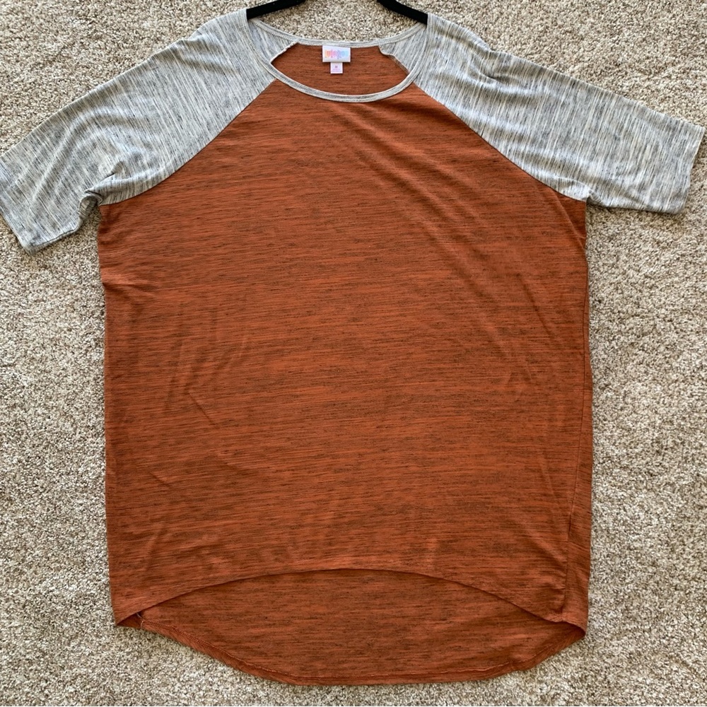 Medium LuLaRoe Irma